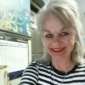 Meet your Posher, Garlene